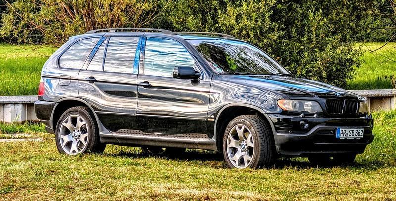 Schwarz Gebraucht 2002 BMW X5 M Sport SUV | 6.800 € (Etwas zu teuer) - Bild 1/4