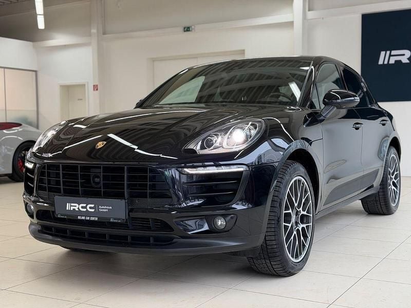 Tiefschwarz Gebraucht 2016 Porsche Macan S Chrono SUV | 36.940 € (Superpreis) - Bild 1/4