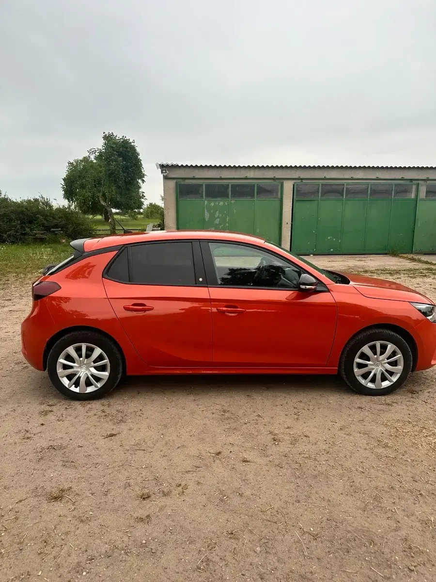 Usata Opel Corsa-e 100 kW (136 CV) 2022 Arancione Utilitaria