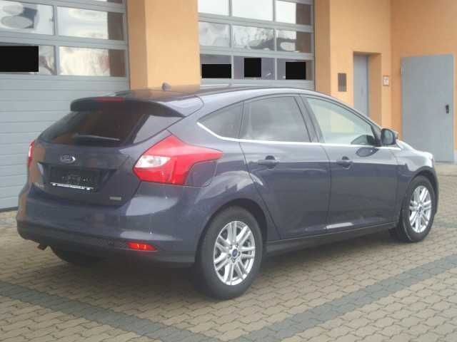 Gebraucht Ford Focus Titanium 101 PS (74 kW) 2014 Grau metallic Limousine