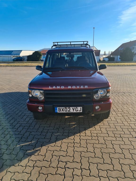 Rot Gebraucht 2002 Land Rover Discovery 2 SUV | 12.500 € (Teuer) - Bild 1/4