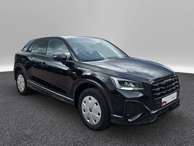 Gebraucht Audi Q2 S-Line 150 PS (110 kW) 2026 Mythosschwarz metallic SUV