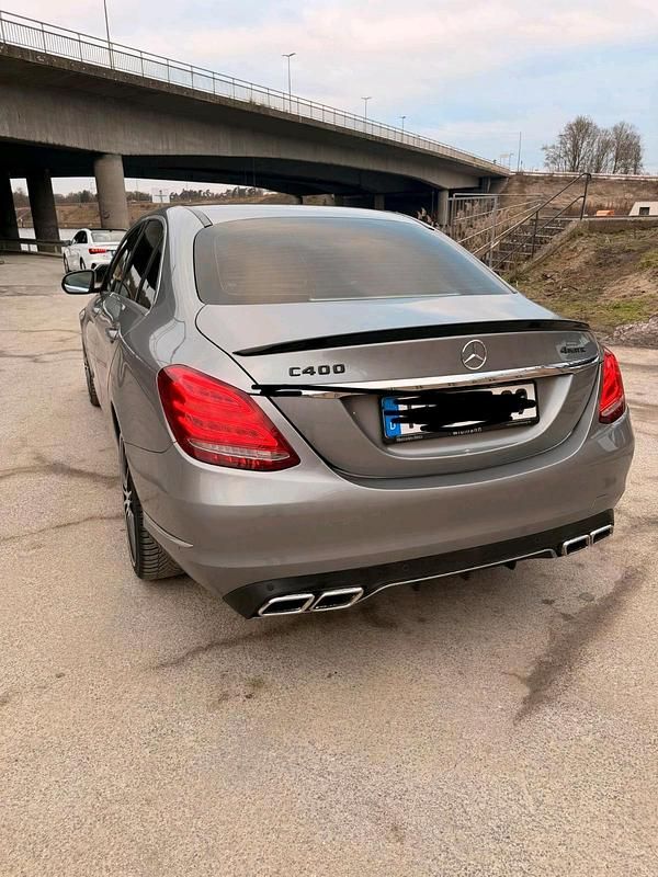 Gebraucht Mercedes C400 333 PS (244 kW) 2015 Grau Limousine