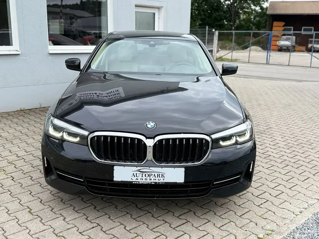 Gebraucht BMW 530 286 PS (210 kW) 2021 Schwarz Limousine