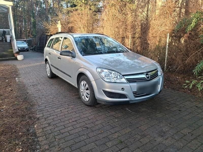 Gebraucht Opel Astra Selection 120 PS (88 kW) 2009 Silber Kombi