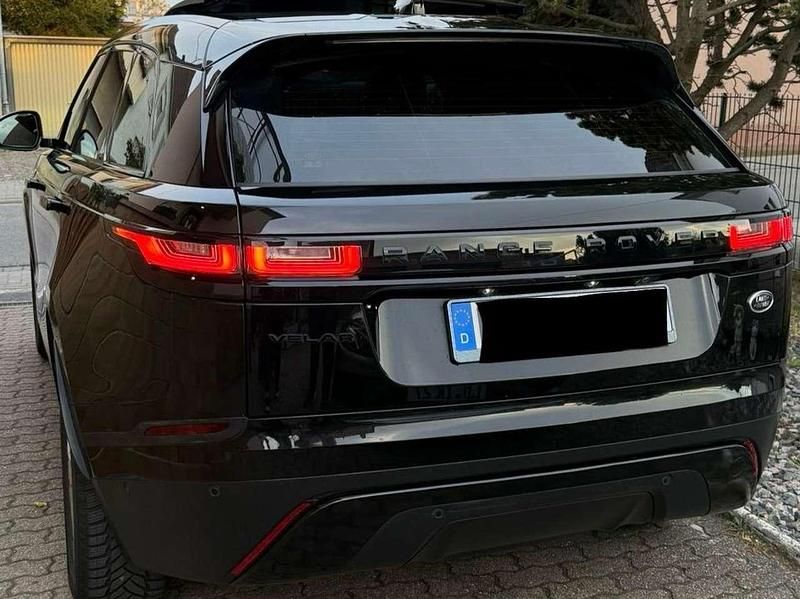 Gebraucht Land Rover Range Rover Velar 204 PS (150 kW) 2021 Schwarz SUV