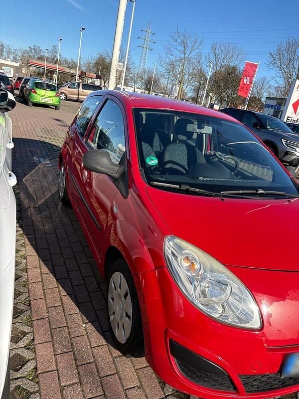 Gebraucht Renault Twingo 65 PS (47 kW) 2008 Rot Kleinwagen