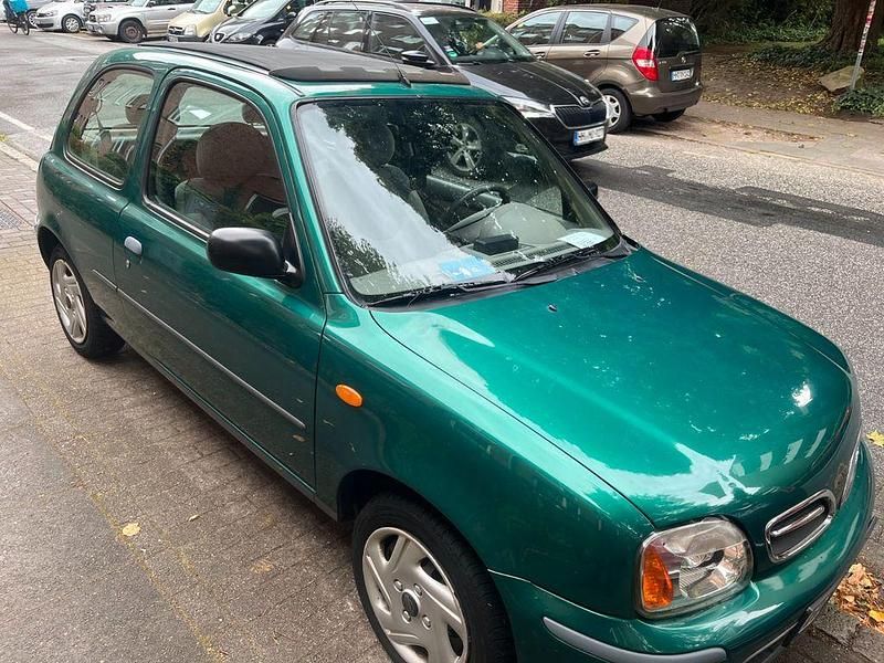 Usata Nissan Micra 60 CV (44 kW) 2001 Verde Utilitaria