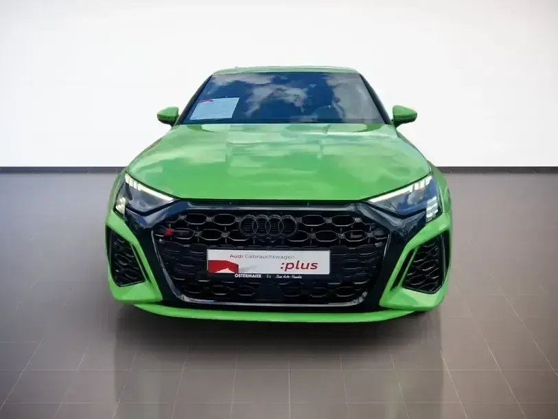 Gebraucht Audi RS3 Sport 400 PS (294 kW) 2022 Grün Limousine