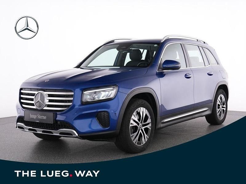 Blau Gebraucht 2024 Mercedes GLB180 Progressive SUV | 41.785 € (Teuer) - Bild 1/4