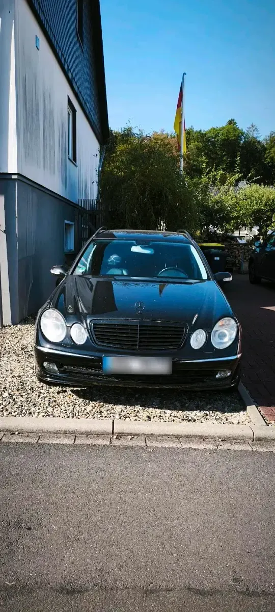 Gebraucht Mercedes E320 2004 Schwarz Kombi