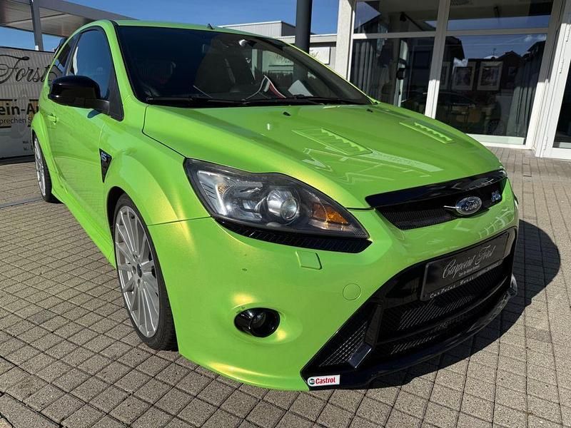 Ultimate green Gebraucht 2010 Ford Focus Ultimate Coupé | 28.990 € - Bild 1/4