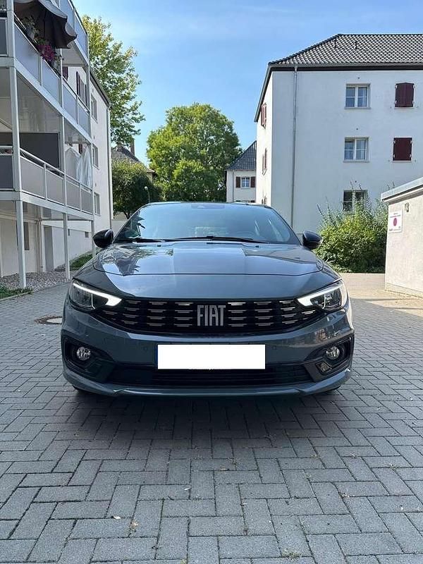Gebraucht Fiat Tipo Sport 101 PS (74 kW) 2021 Limousine