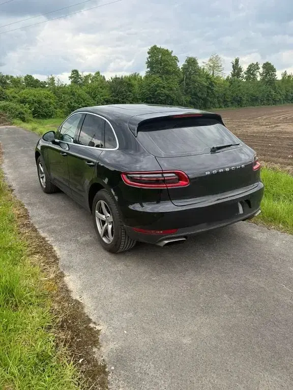 Usado Porsche Macan 252 HP (185 kW) 2017 Preto SUV