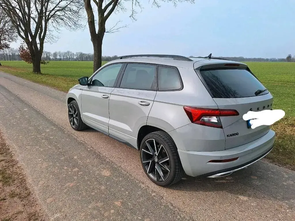 Gebraucht Skoda Karoq SportLine 150 PS (110 kW) 2020 Grau SUV
