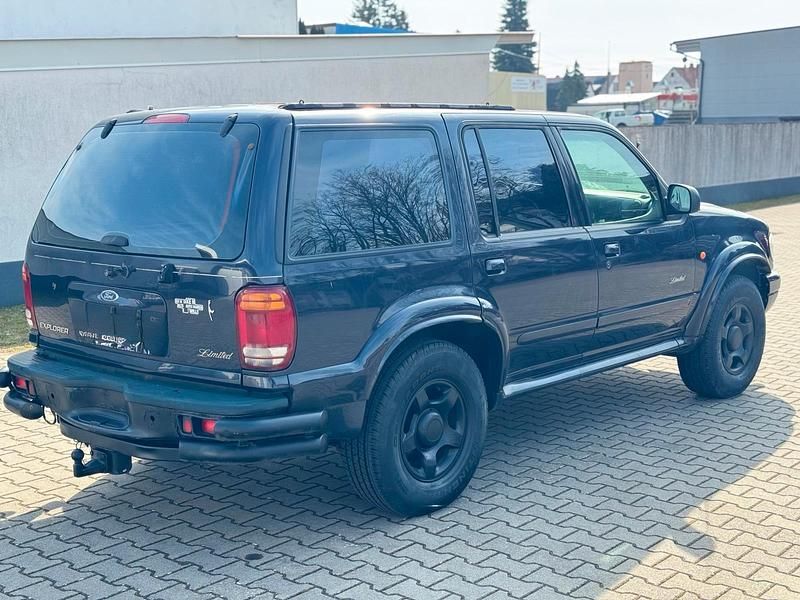 Gebraucht Ford Explorer Limited 204 PS (150 kW) 2001 Blau SUV