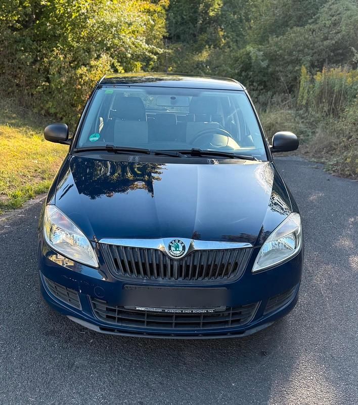 Blau Gebraucht 2013 Skoda Fabia Kombi | 3.498 € (Guter Preis) - Bild 1/4