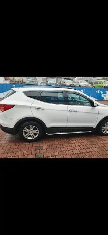 Gebraucht Hyundai Santa Fe Premium 197 PS (144 kW) 2013 Weiß SUV