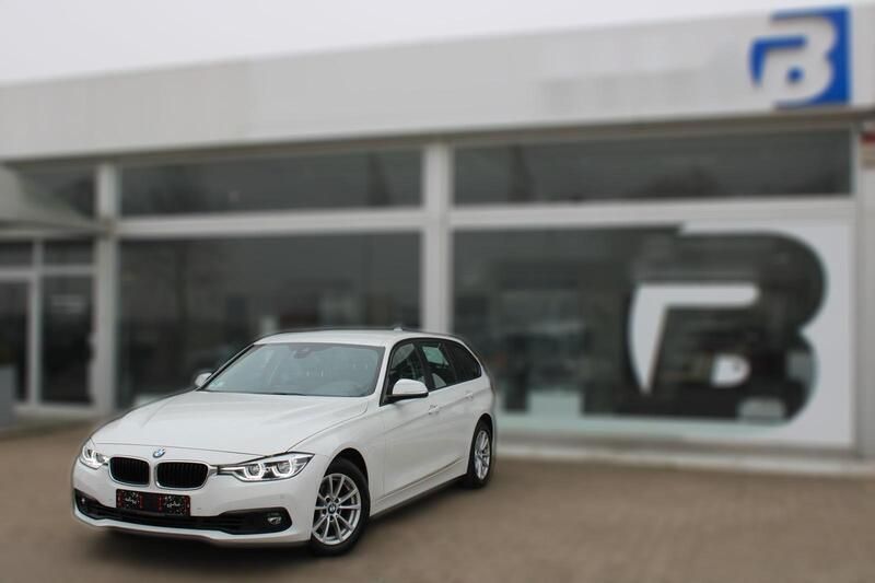 Diverse Gebraucht 2018 BMW 320 Advantage Kombi | 23.130 € (Teuer) - Bild 1/4