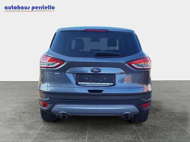 Gebraucht Ford Kuga Titanium 182 PS (133 kW) 2013 Grau SUV
