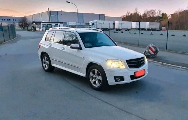 Gebraucht Mercedes GLK350 Edition 1 272 PS (200 kW) 2009 Weiß SUV