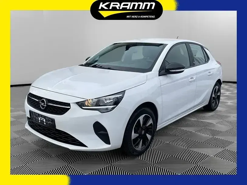 Używany Opel Corsa-e Edition 22 kW (30 KM) 2022 Biały Hatchback