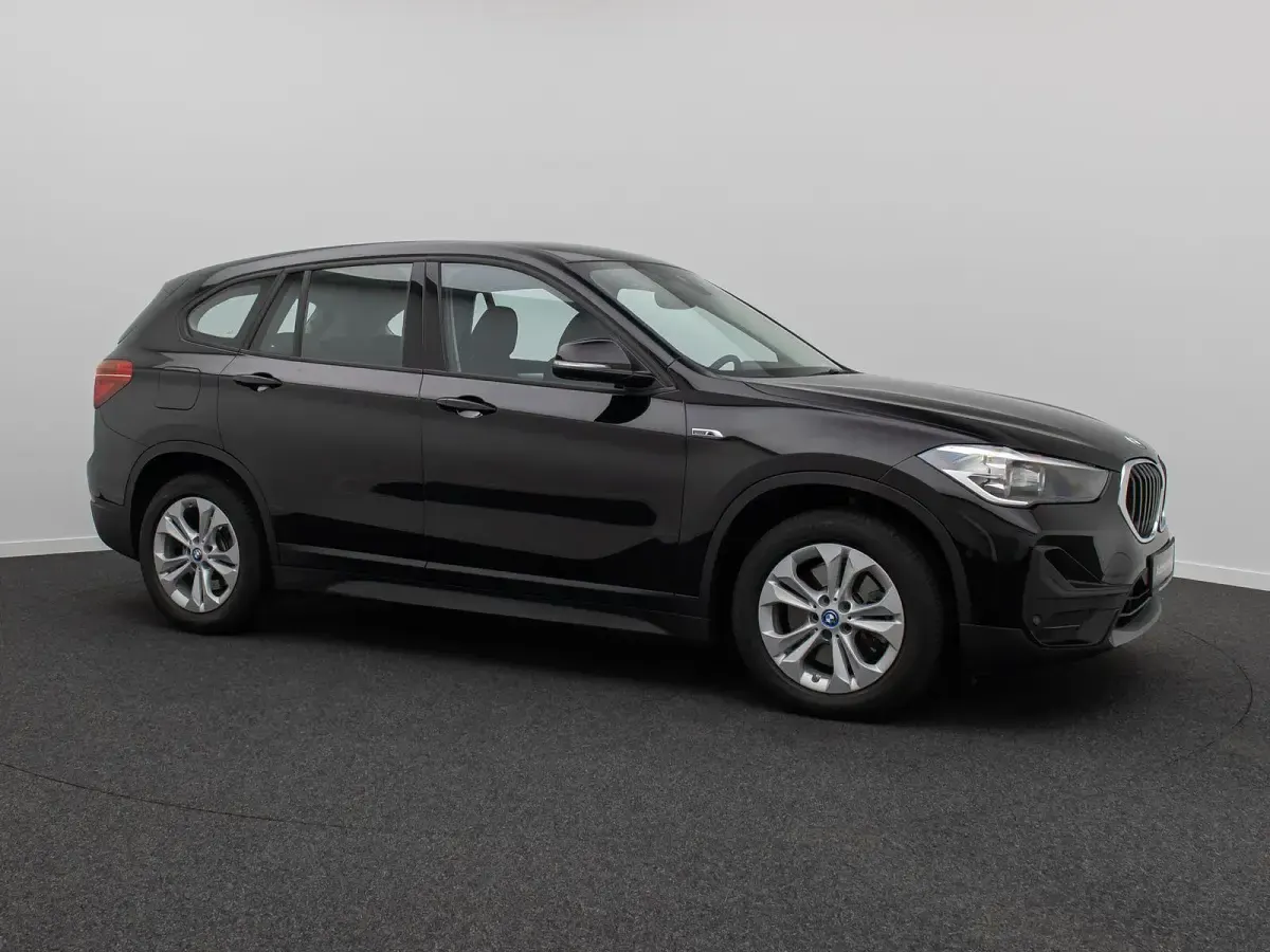 Gebraucht BMW X1 Advantage 220 PS (161 kW) 2022 Schwarz SUV