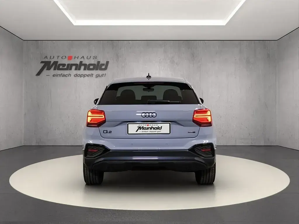 Gebraucht Audi Q2 Advanced Plus 150 PS (110 kW) 2025 Pfeilgrau perleffekt SUV