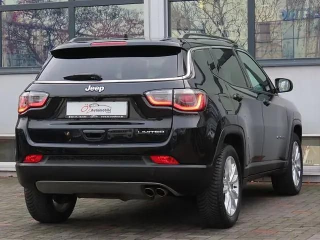 Second-hand Jeep Compass 150 CP (110 kW) 2021 Negru SUV