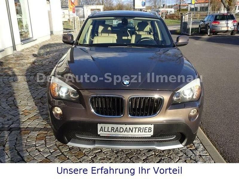 Gebraucht BMW X1 Sport Line 177 PS (130 kW) 2012 Braun SUV