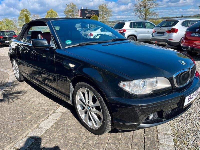 Gebraucht BMW 318 Cabriolet 150 PS (110 kW) 2006 Schwarz Cabrio