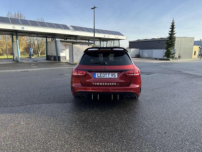 Gebraucht Mercedes C43 AMG AMG 367 PS (269 kW) 2017 Rot Kombi