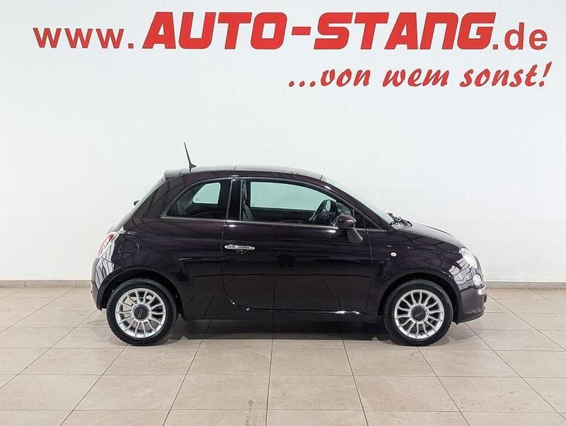 Gebraucht Fiat 500 Lounge 69 PS (50 kW) 2013 Violet Kleinwagen