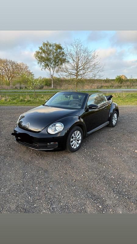 Usata VW Beetle 104 CV (76 kW) 2016 Nero Utilitaria