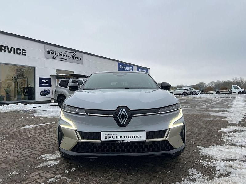 Neu Renault Megane E-Tech Iconic 160 kW (218 PS) 2025 Rafalegrau + blackpearlschw Limousine