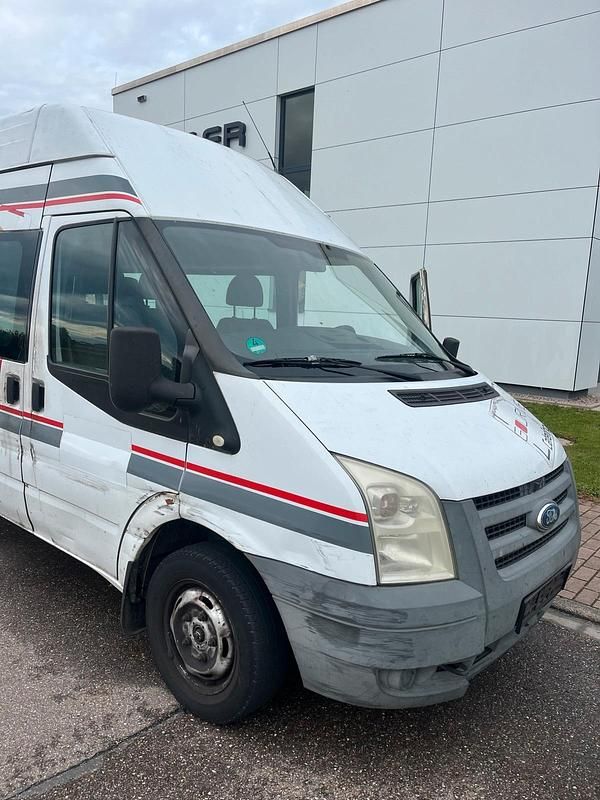 Weiß Gebraucht 2010 Ford Transit Van / Kleinbus | 2.999 € (Superpreis) - Bild 1/4