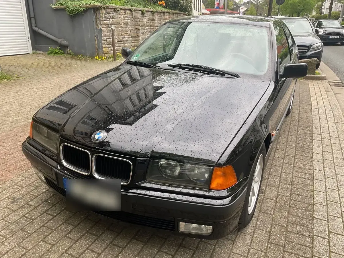 Brugt BMW 316 102 HK (75 kW) 1997 Sort Sedan