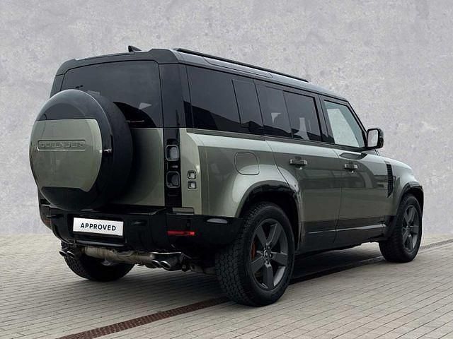Gebraucht Land Rover Defender 431 PS (317 kW) 2024 Pangea green SUV