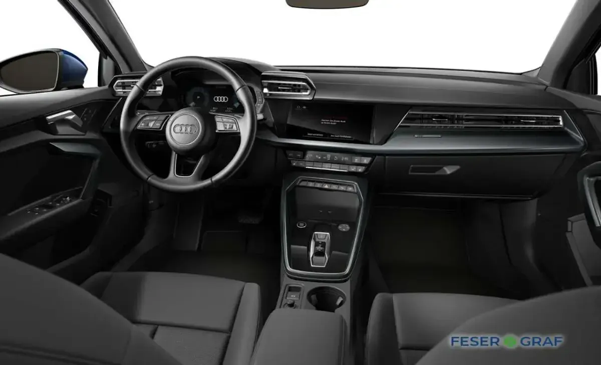 Gebraucht Audi A3 Advanced Plus 150 PS (110 kW) 2025 Navarrablau metallic Limousine