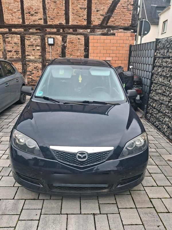 Blau Gebraucht 2006 Mazda 2 Kleinwagen | 800 € - Bild 1/4