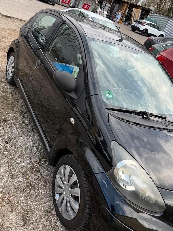 Gebraucht Toyota Aygo 2009 Schwarz Kleinwagen