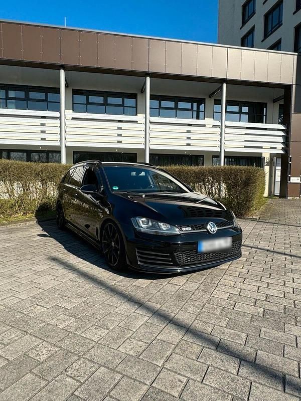 Gebraucht VW Golf VII GTD 184 PS (135 kW) 2015 Schwarz Kombi