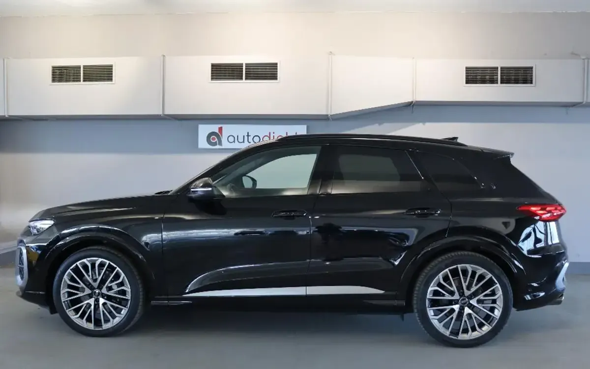 Gebraucht Audi SQ5 Edition .1 367 PS (269 kW) 2025 Schwarz SUV