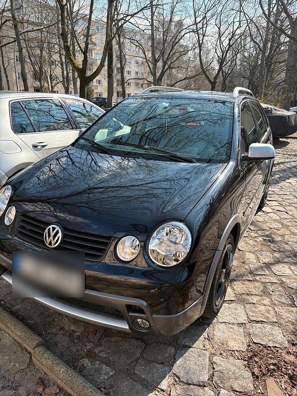 Gebraucht VW Polo Cross 83 PS (61 kW) 2004 Schwarz Kleinwagen