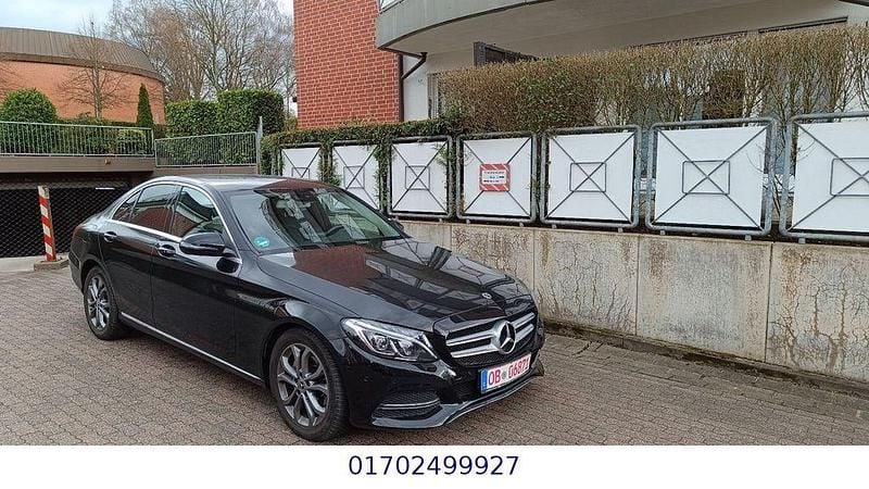 Gebraucht Mercedes C180 156 PS (114 kW) 2017 Schwarz Limousine