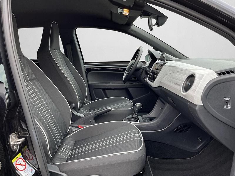 Gebraucht Seat Mii Electric 61 kW (83 PS) 2020 "deep" schwarz perleffekt (metallic) Kleinwagen