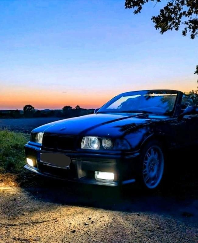 Violet Gebraucht 1994 BMW 325 Cabriolet M Sport Cabrio | 9.999 € - Bild 1/4