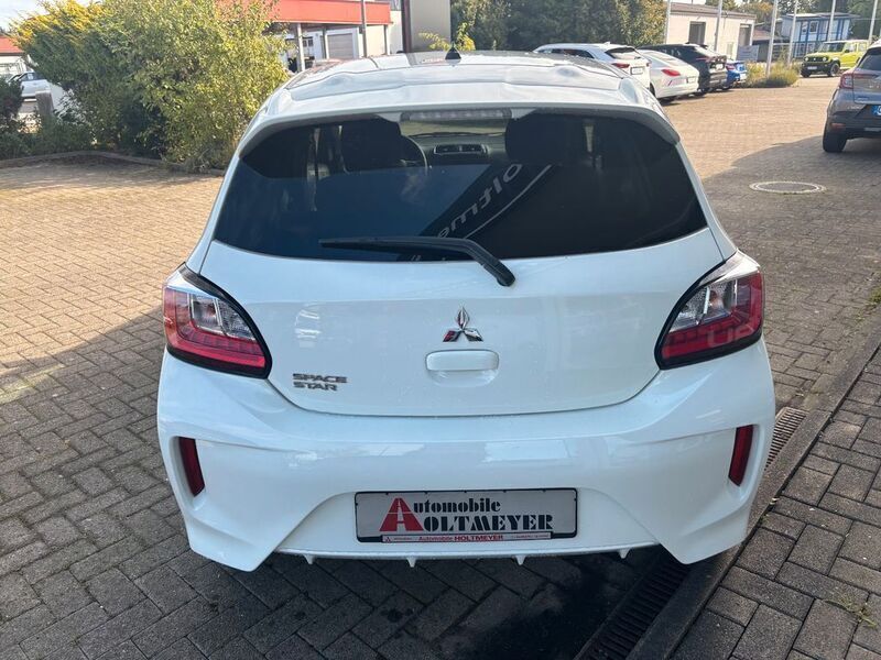 Gebraucht Mitsubishi Space Star Select+ 71 PS (52 kW) 2024 Weiß Limousine