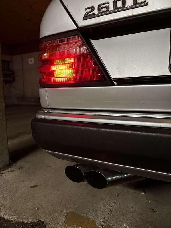 Gebraucht Mercedes E260 160 PS (117 kW) 1991 Limousine