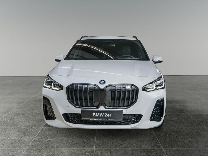 Neu BMW 223 Active Tourer Performance 197 PS (144 kW) 2025 Weiss Van / Kleinbus